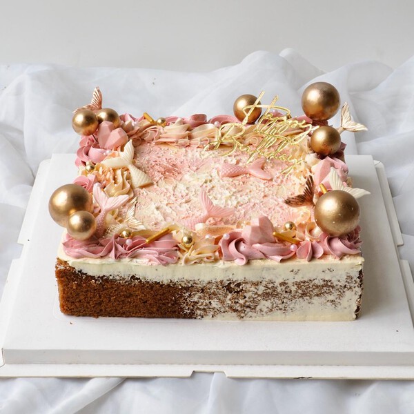 Mermaid Dreams Cake