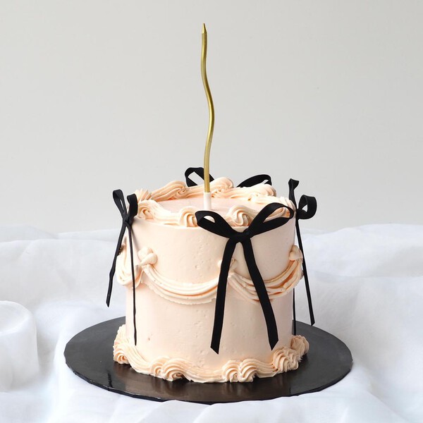 Adelaide Cake | Jennie Inspired Cake