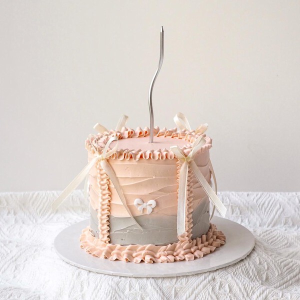 Harper | Vintage Buttercream Cake