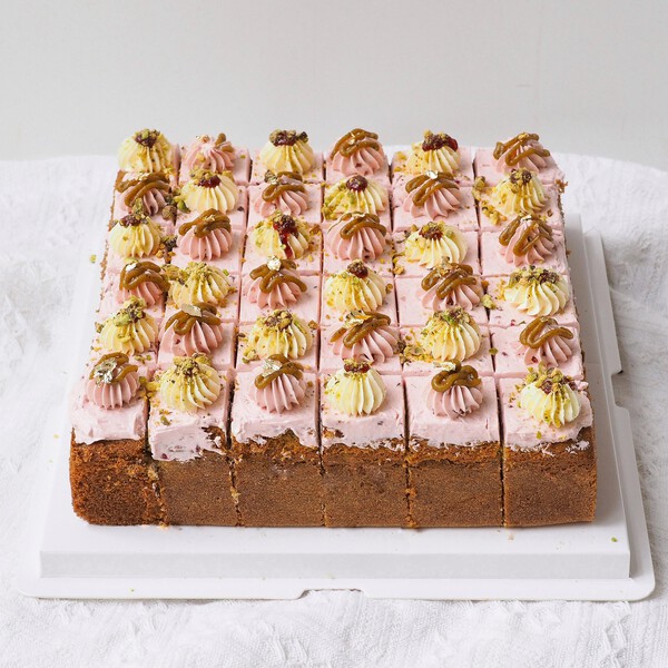 Raspachio Sheet Cake