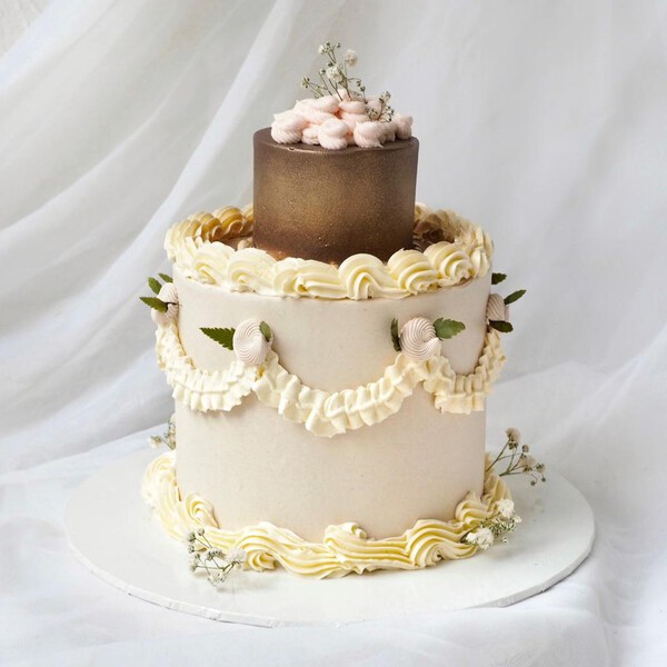 Elenor Mini 2 Tier Cake