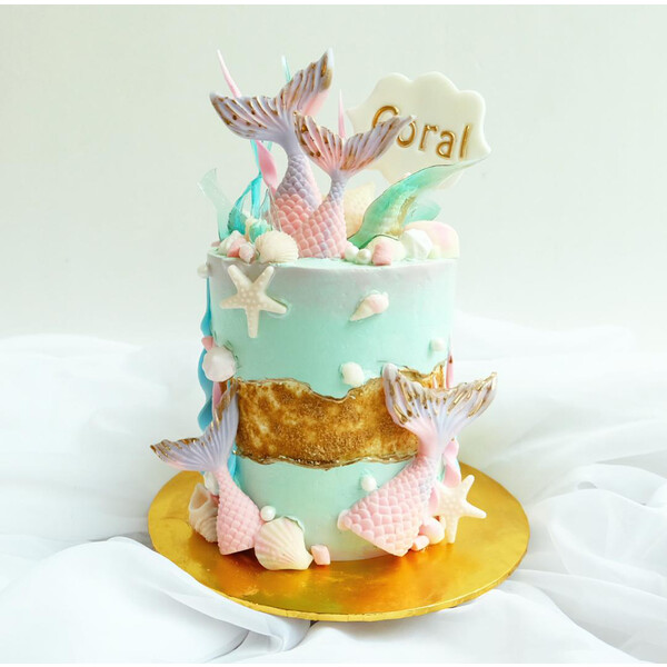 Swimming With Mermaids Cake